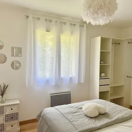 Caporizon -villa Pommier-6 Personnes-terrasse-jardin * Périgueux