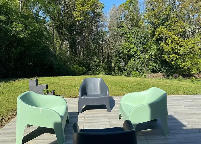 Caporizon -villa Pommier-6 Personnes-terrasse-jardin *